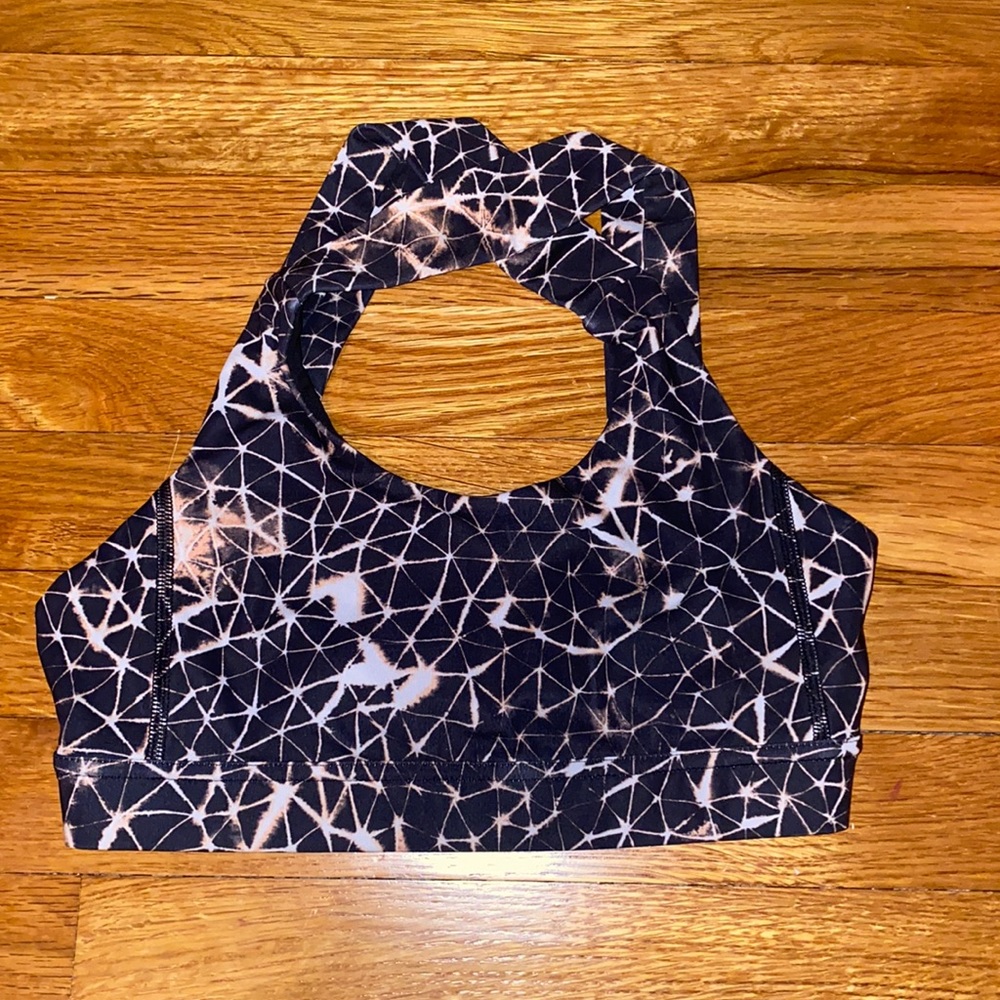 Lululemon racer back sports bra